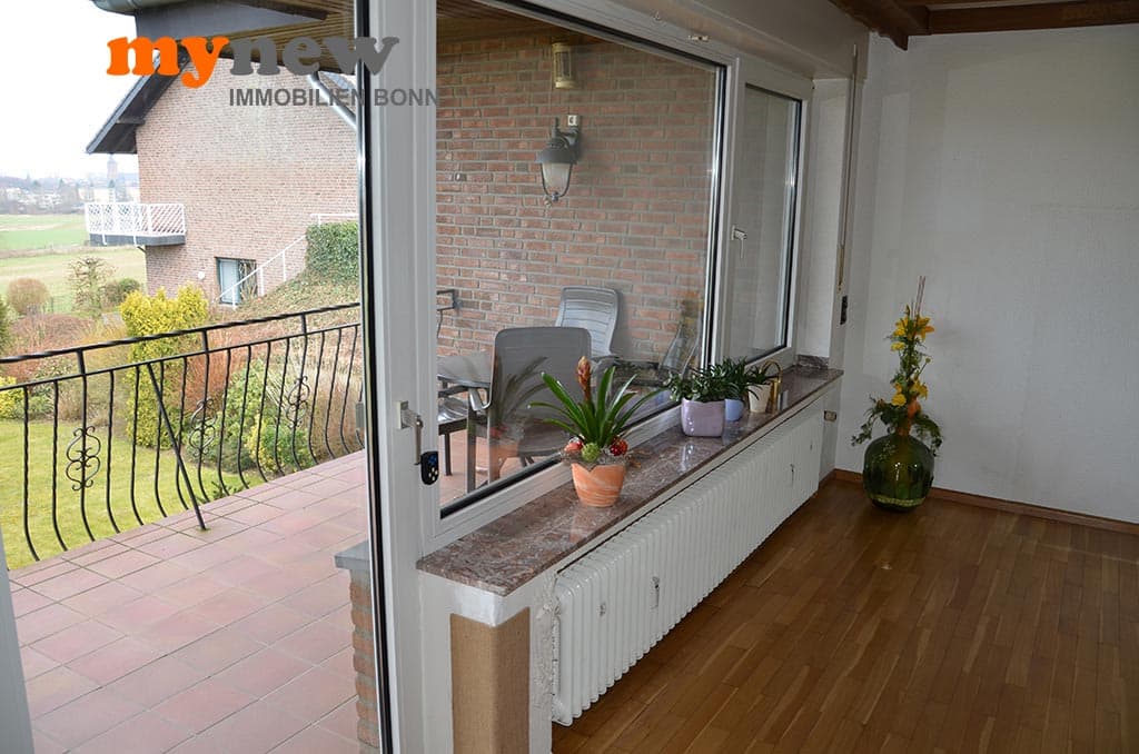 mynew-bonn-haus-kalkar-wohnraum-balkon